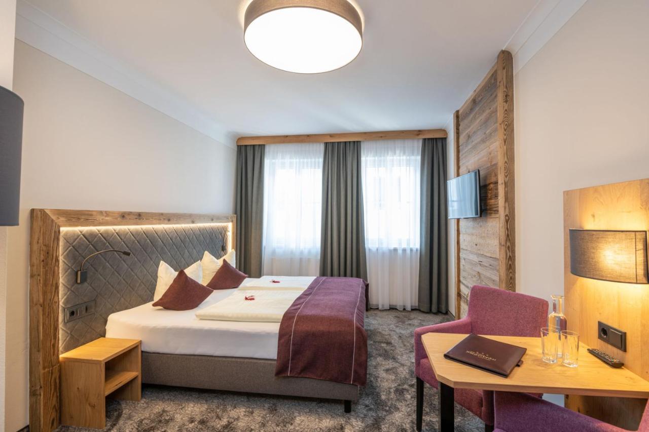 Hotel Stegerbraeu Radstadt Exterior photo
