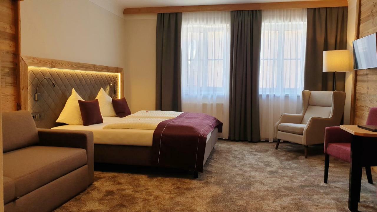 Hotel Stegerbraeu Radstadt Exterior photo