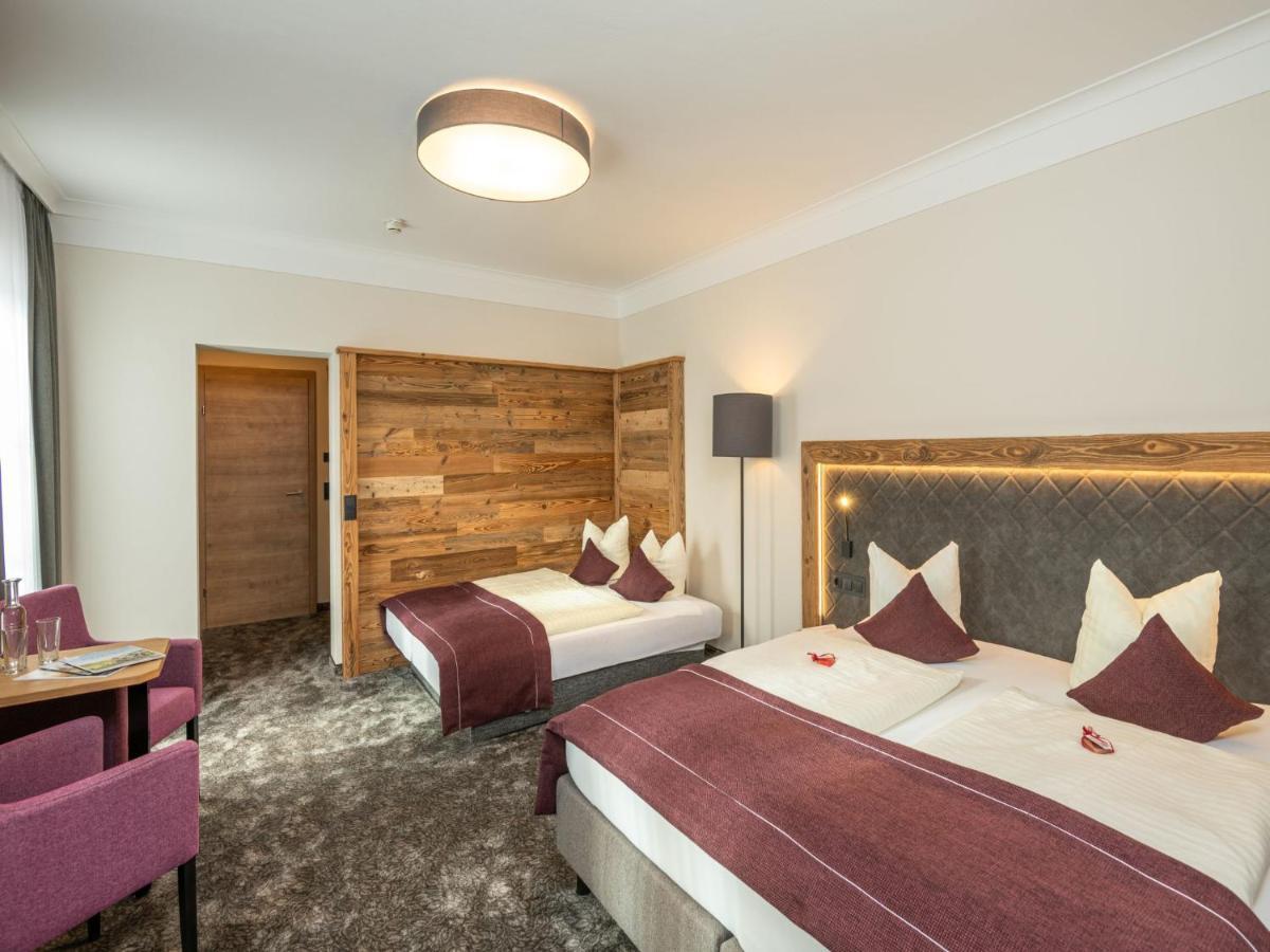 Hotel Stegerbraeu Radstadt Exterior photo